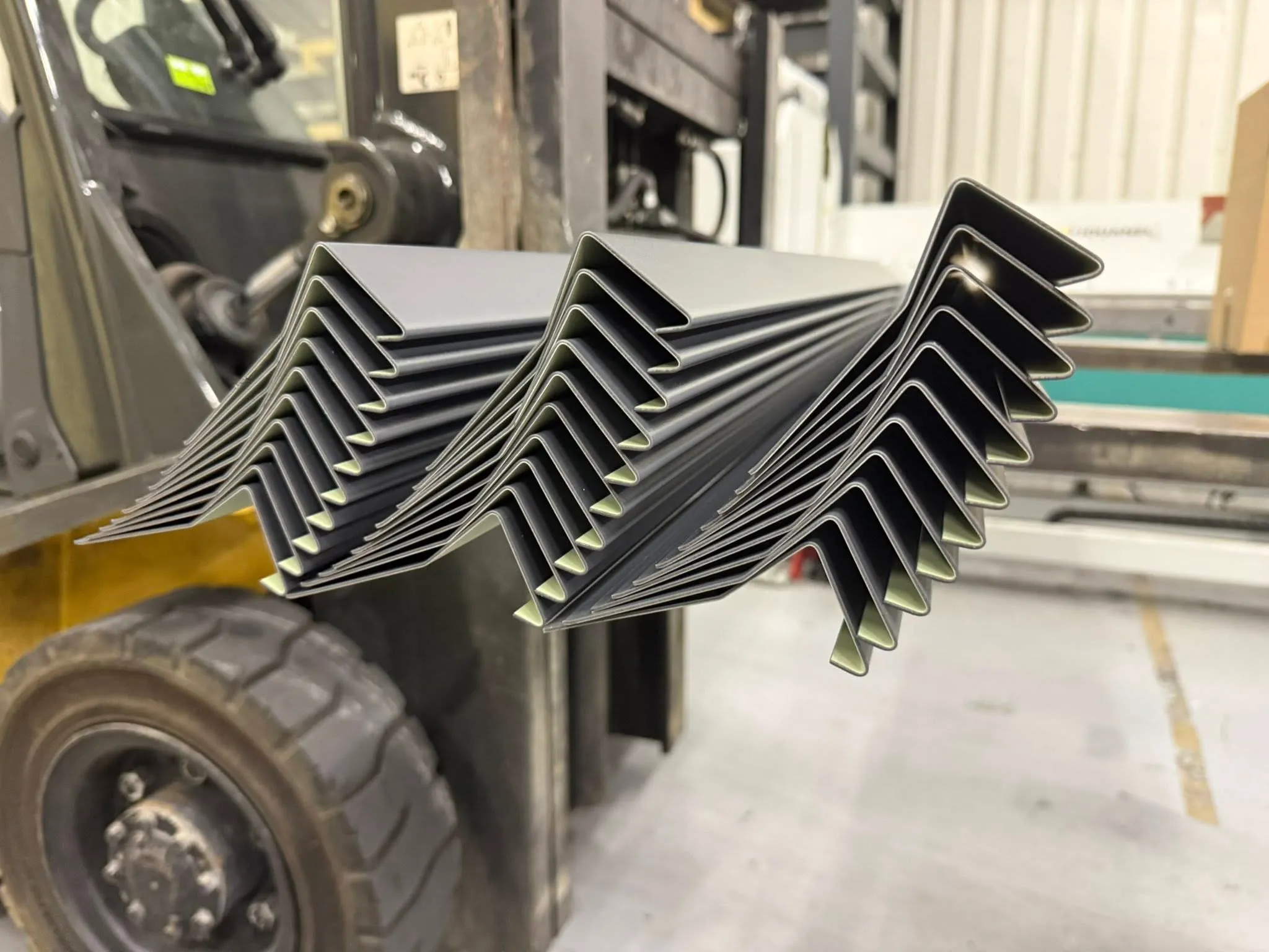 Pièces de zinguerie en atelier